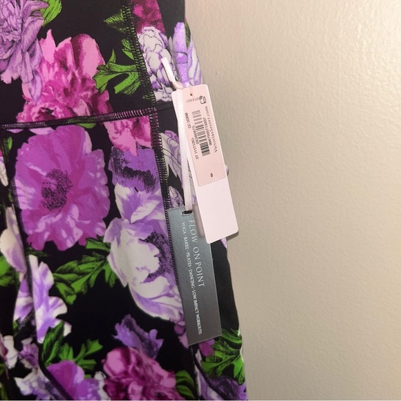 NWT Victoria’s Secret Floral High Rise Leggings - Picture 4 of 8